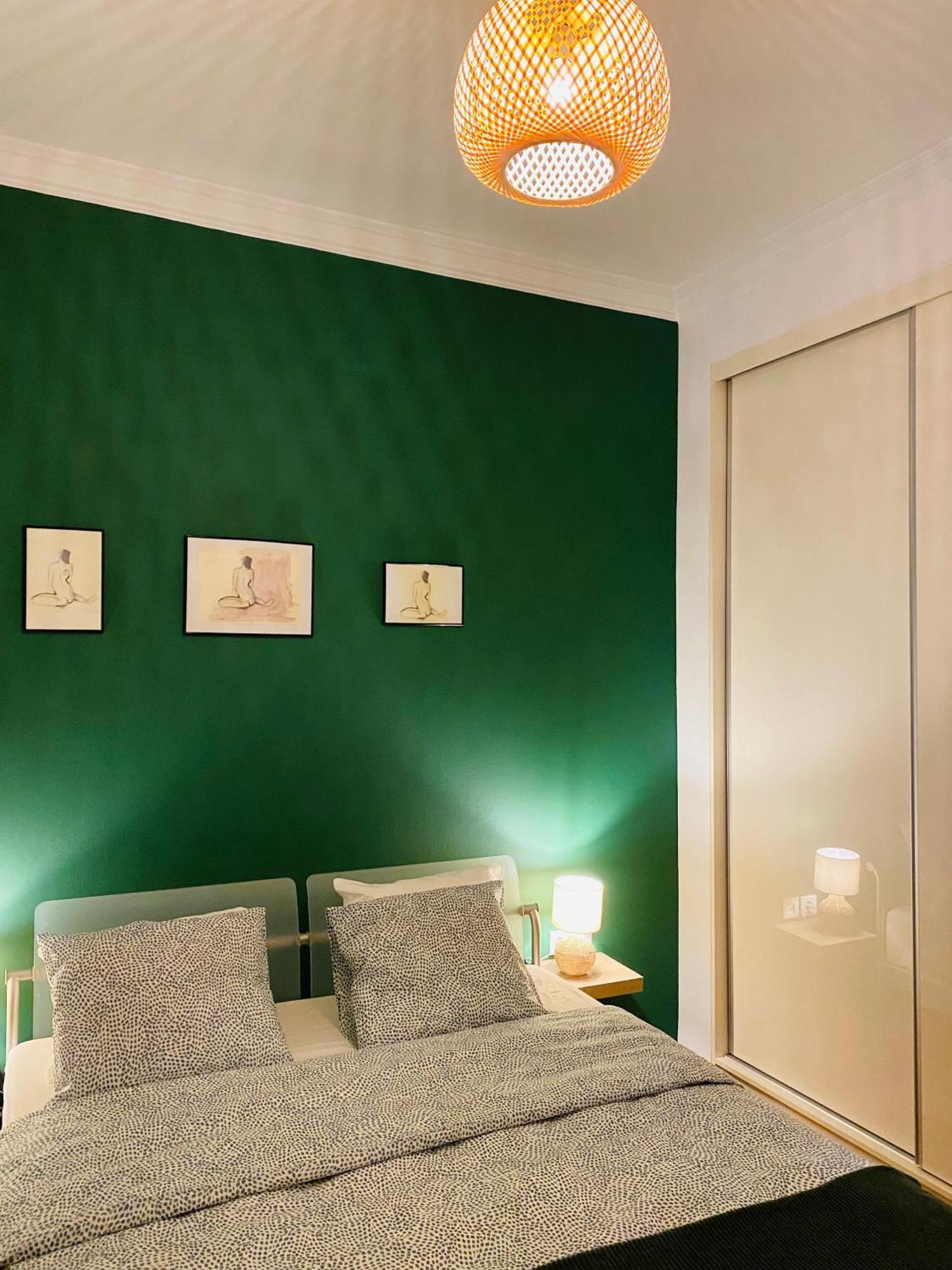 Antinoros Inn, Stylish Apartment,3' To Metro Atenas Exterior foto