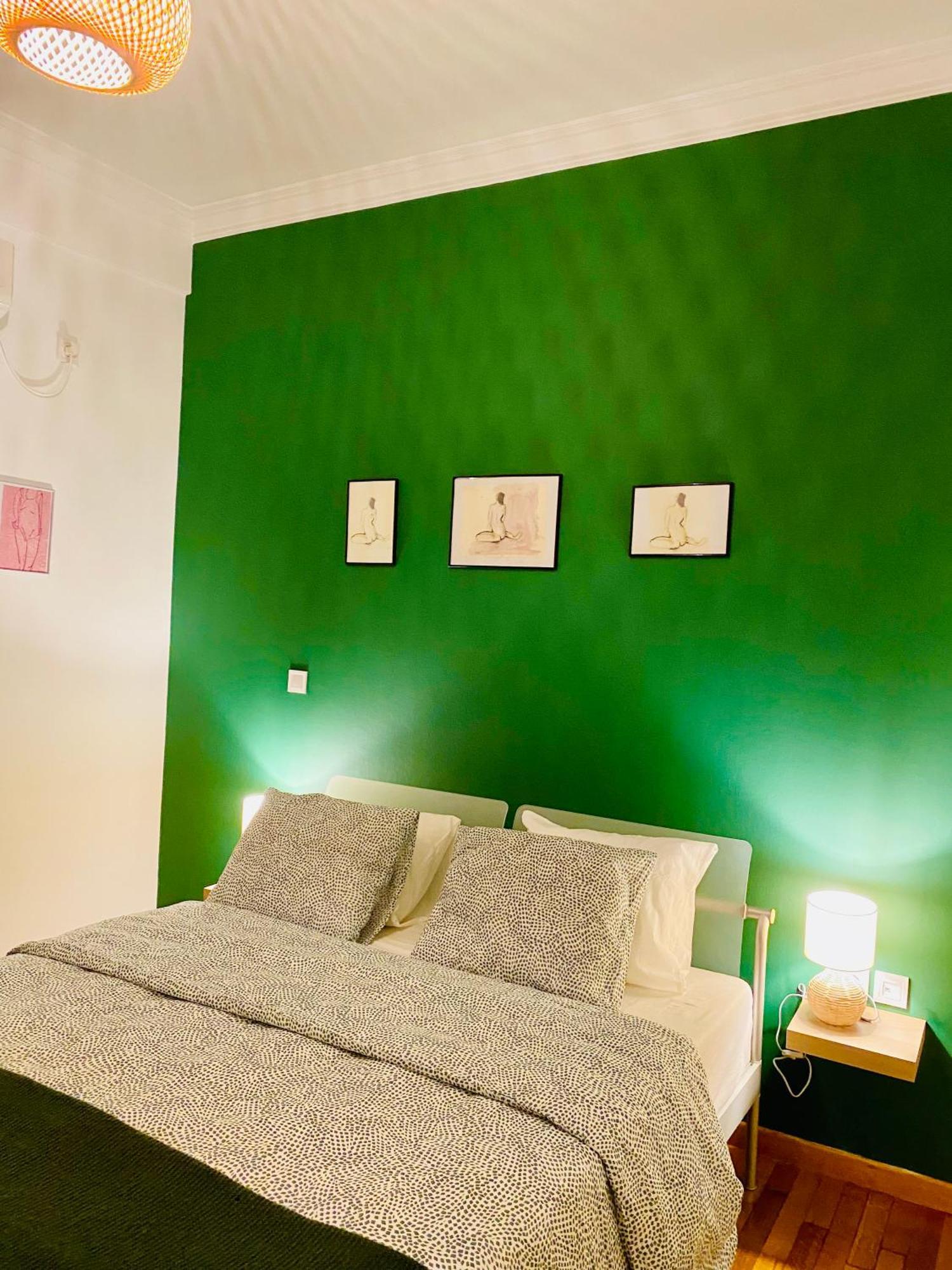 Antinoros Inn, Stylish Apartment,3' To Metro Atenas Exterior foto