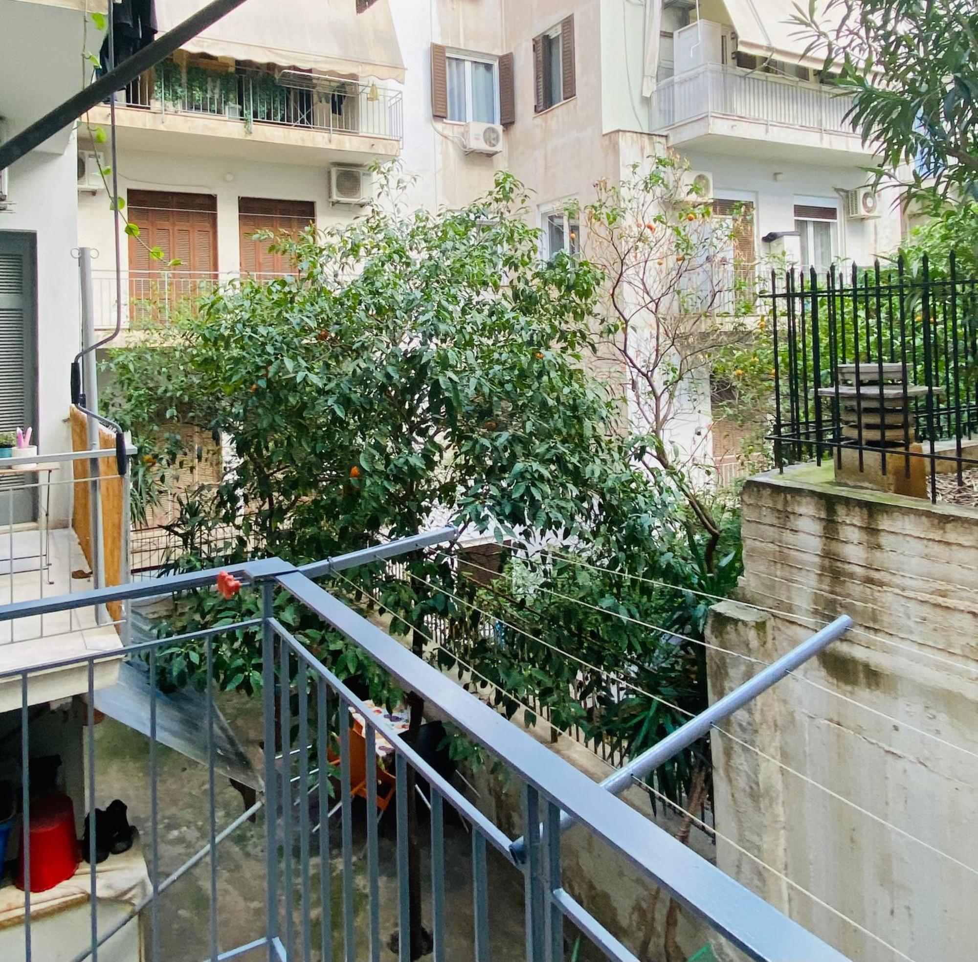 Antinoros Inn, Stylish Apartment,3' To Metro Atenas Exterior foto